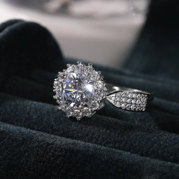 💥925 SILVER MOISSANITE SUN FLOWER WEDDING/ENGAGEMENT RING WOMEN, K754 - Picture 3 of 8